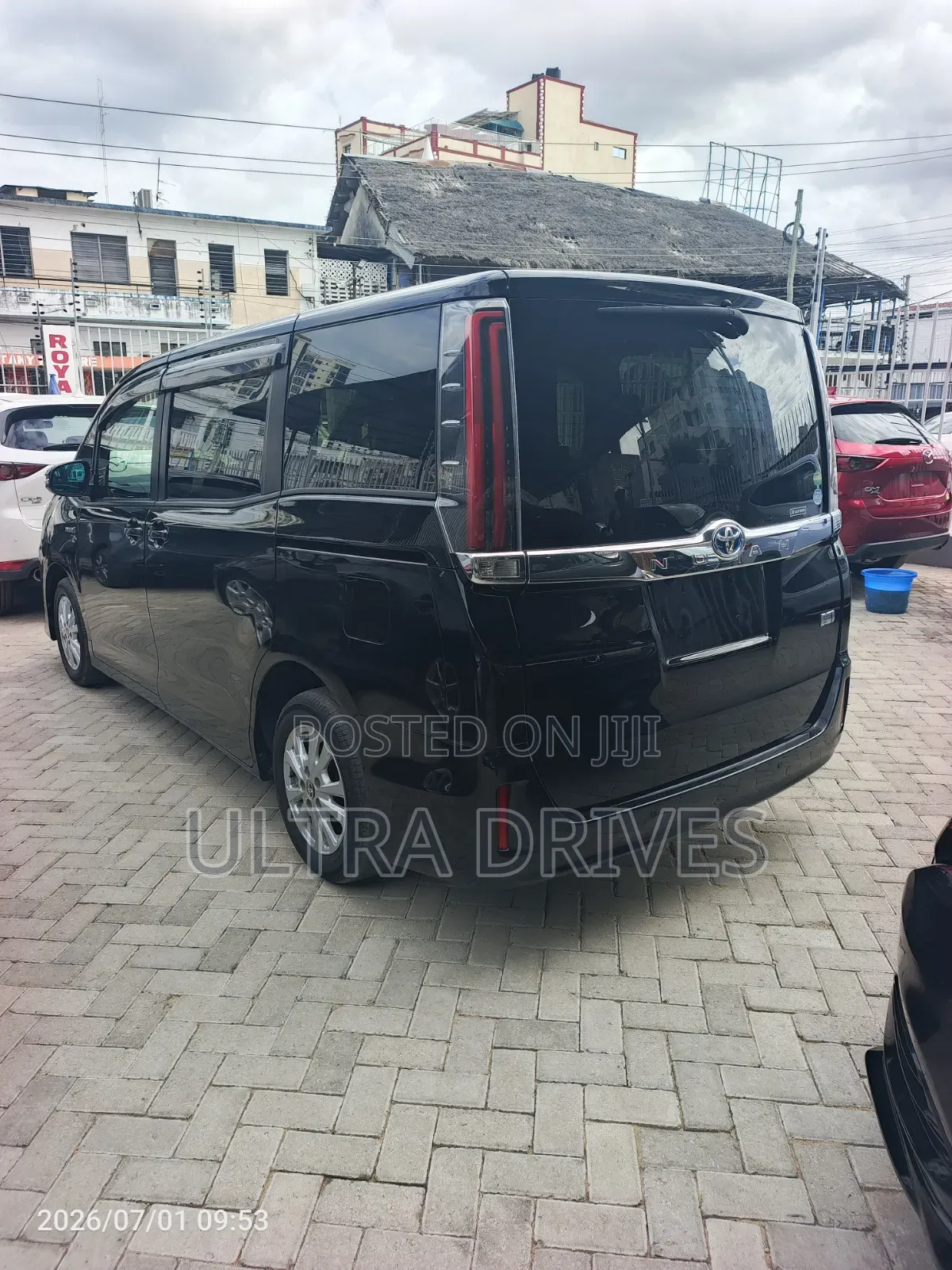Toyota Noah 2019 Black