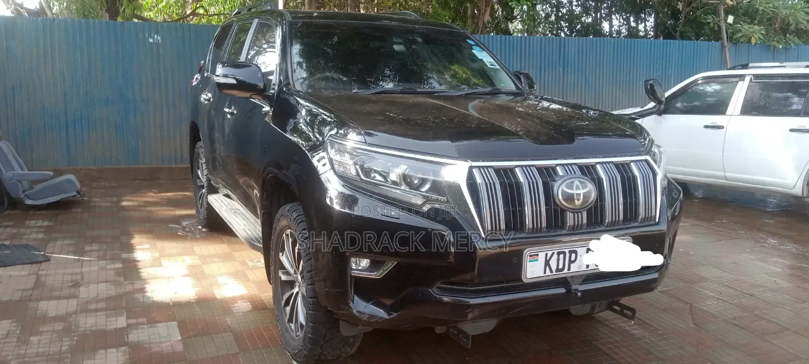 Toyota Land Cruiser Prado 2018 Black