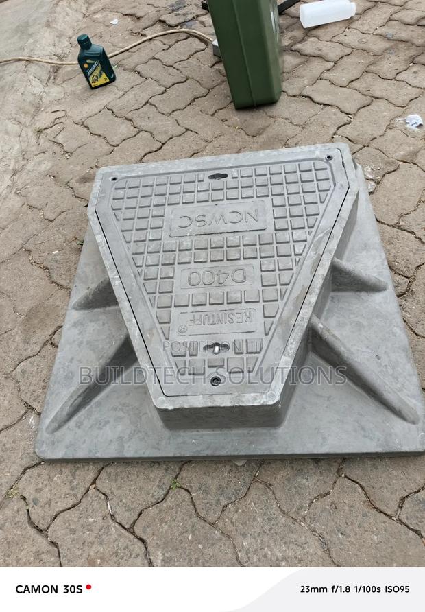 40ton Heavy Duty Manhole Cover (700mm×700mm)