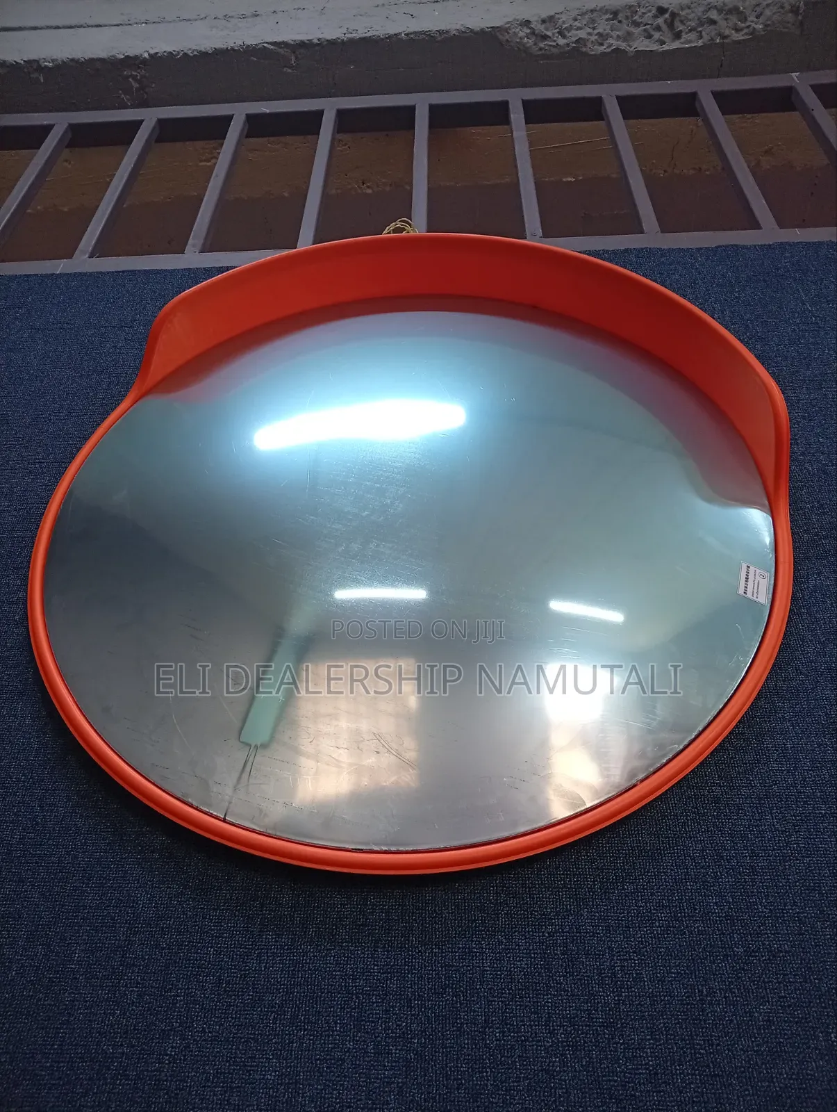 Heavy Duty Convex Security Mirror – Wide View Safety Mirror