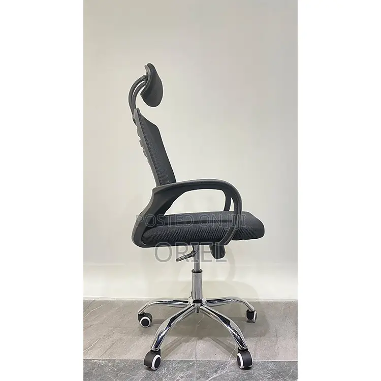 Office Chair : Ergonomic Swivel Office High-Back Chair
