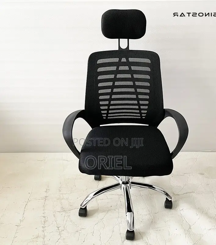 Office Chair : Ergonomic Swivel Office High-Back Chair