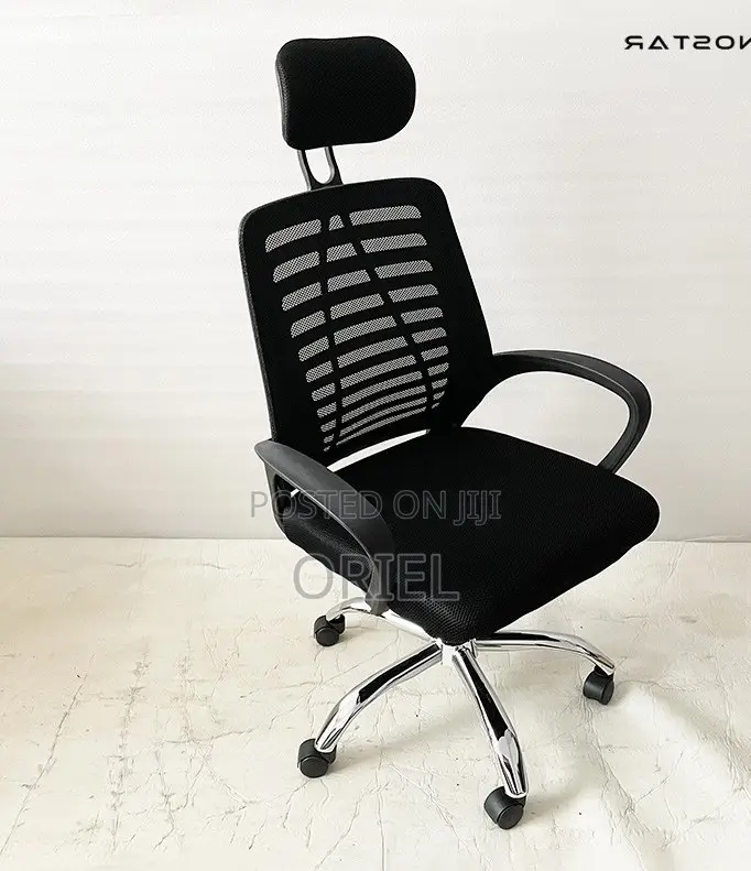 Office Chair : Ergonomic Swivel Office High-Back Chair