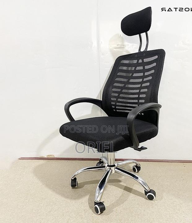 Office Chair : Ergonomic Swivel Office High-Back Chair - thumbnail 19