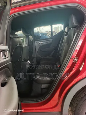 Volvo XC40 2019 Maroon