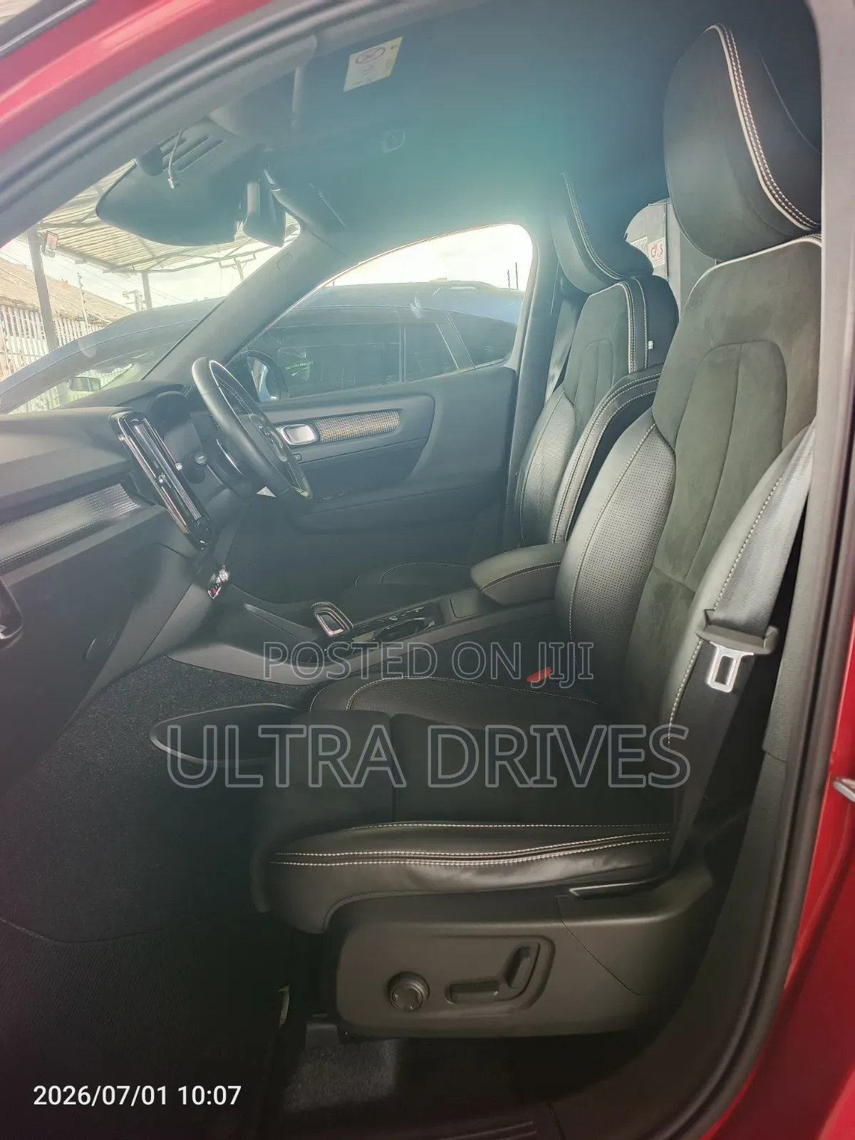 Volvo XC40 2019 Maroon
