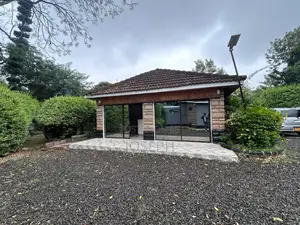 Mini Flat in Off Windy Ridge Rd, Karen C for rent