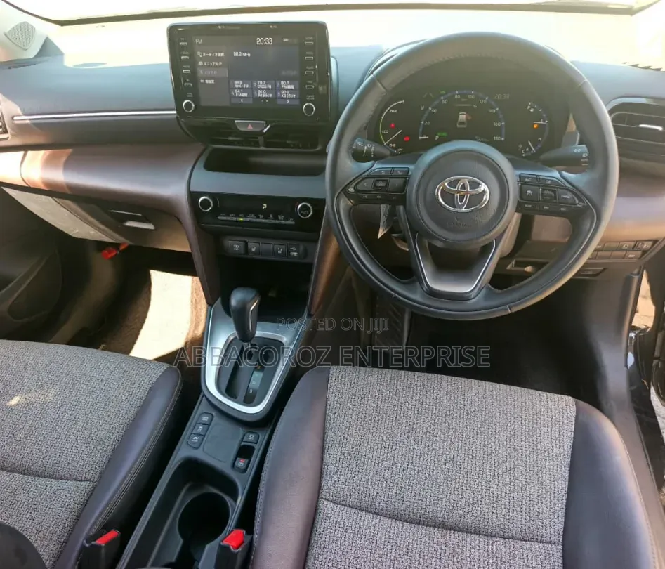 Toyota Yaris 2021 Black