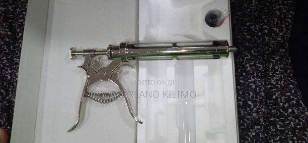 50 Ml Gun Revolving Syringe