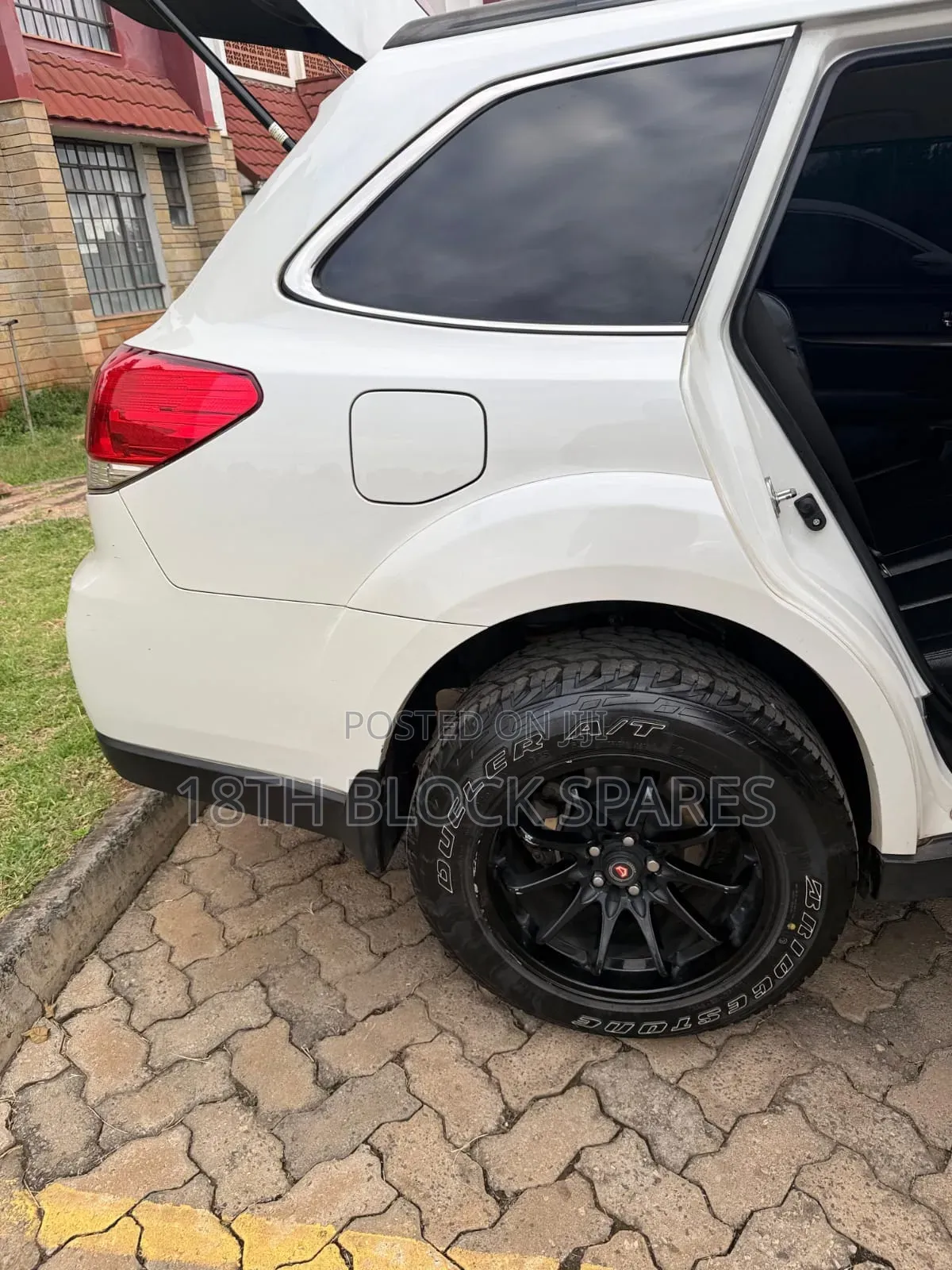 Subaru Outback 2014 White