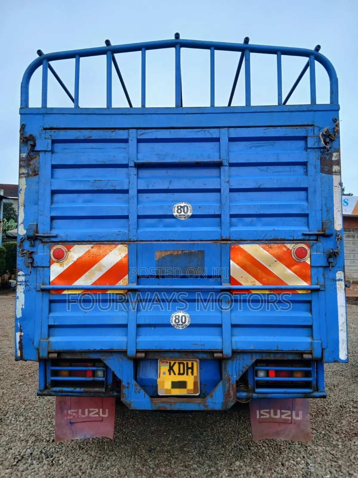 Isuzu Elf 2014