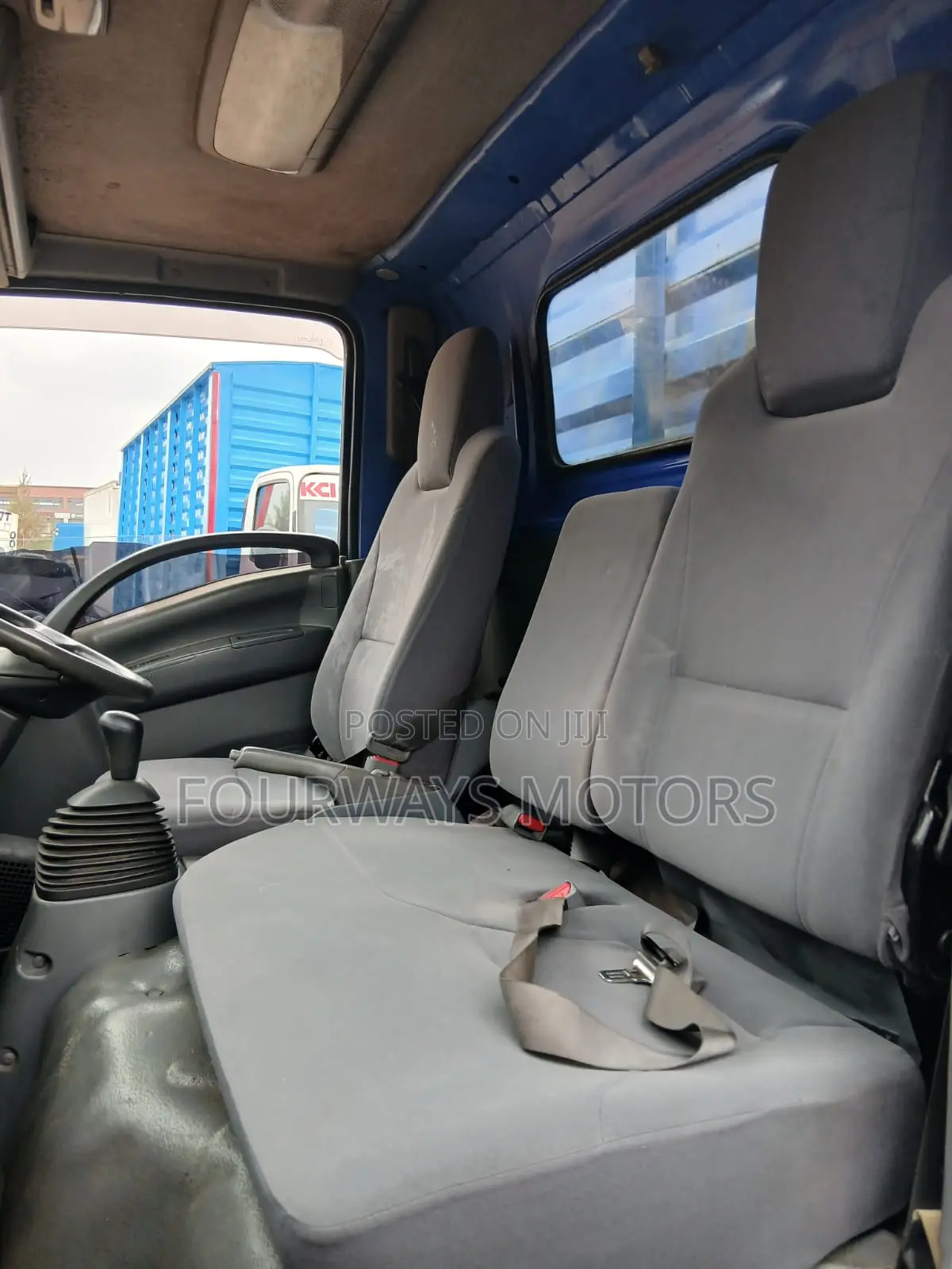 Isuzu Elf 2014