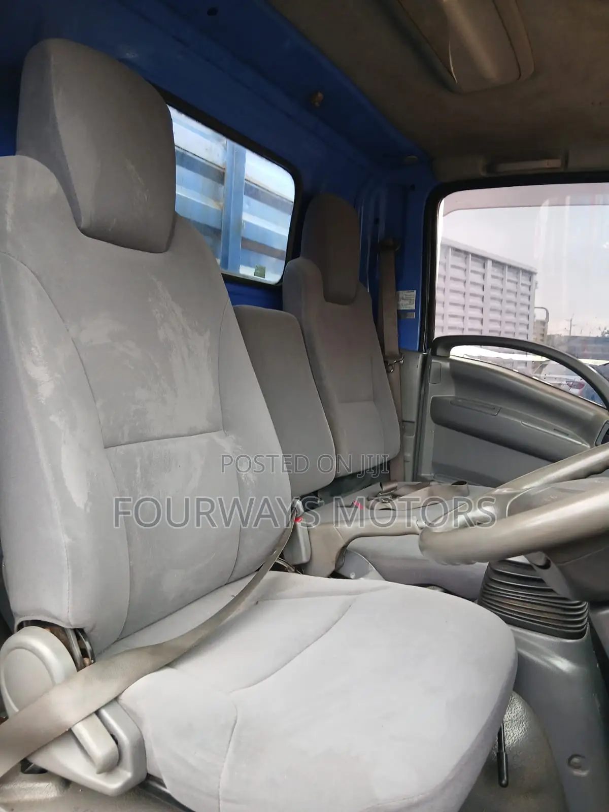 Isuzu Elf 2014