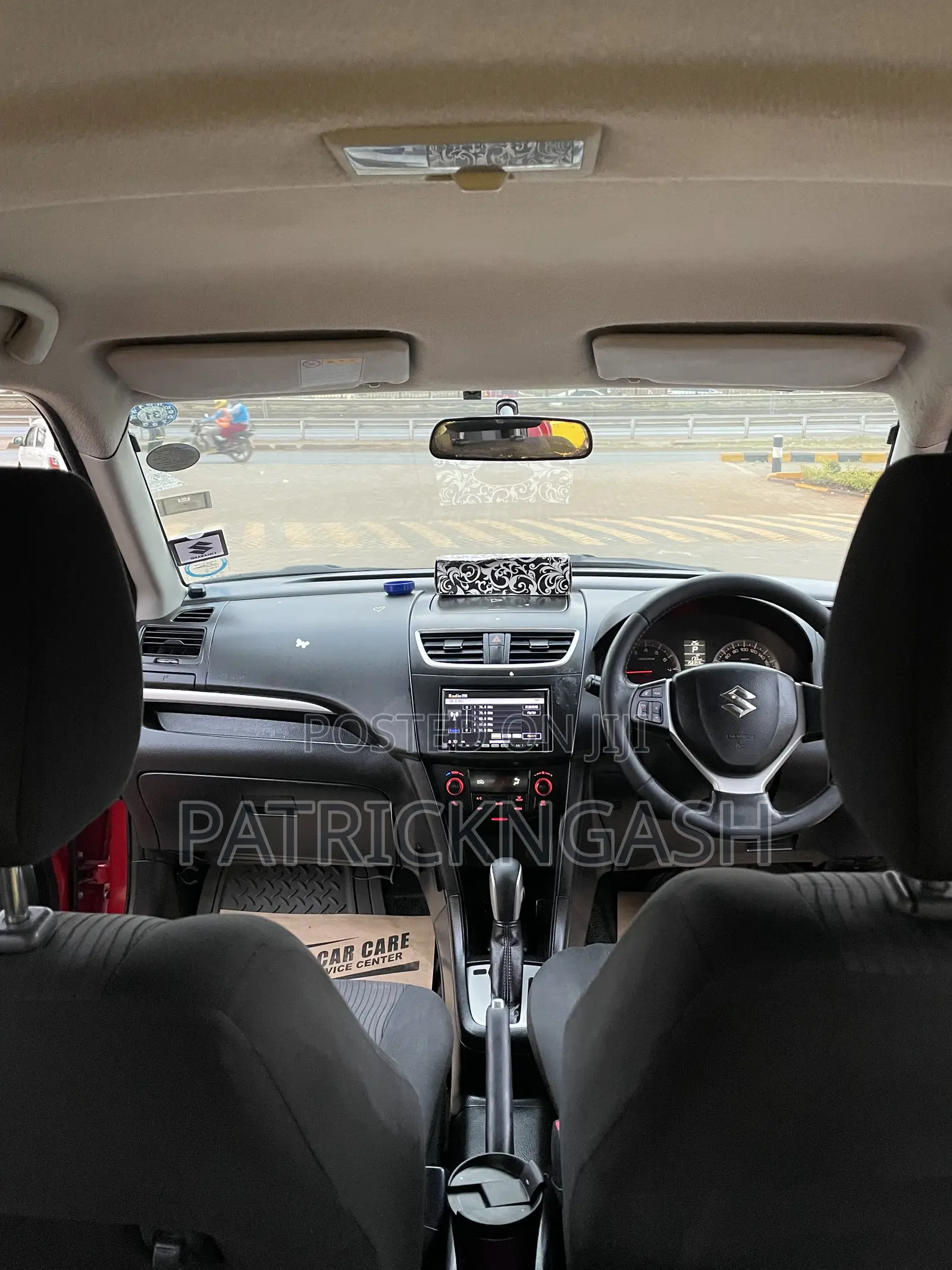 Suzuki Swift 2012 Maroon