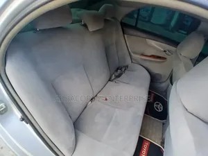Toyota Axio 2009 Silver