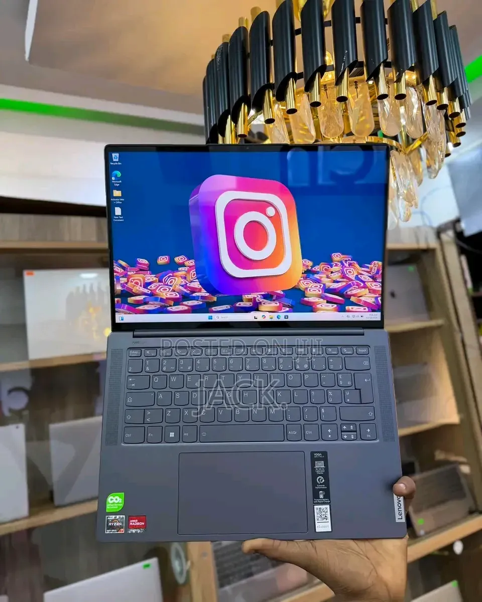 Laptop Lenovo Yoga 7i 32GB AMD Ryzen 9 SSD 1T