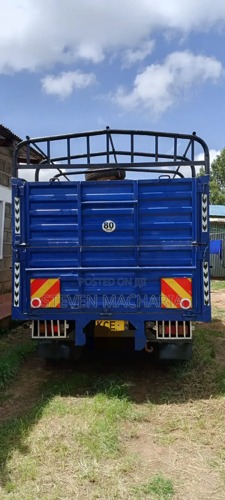 Isuzu NPR 4.3