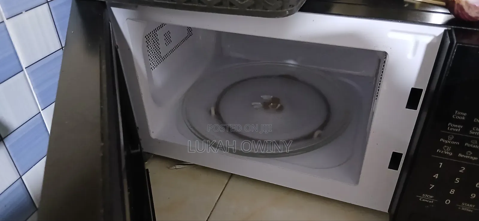Hisense Microwave