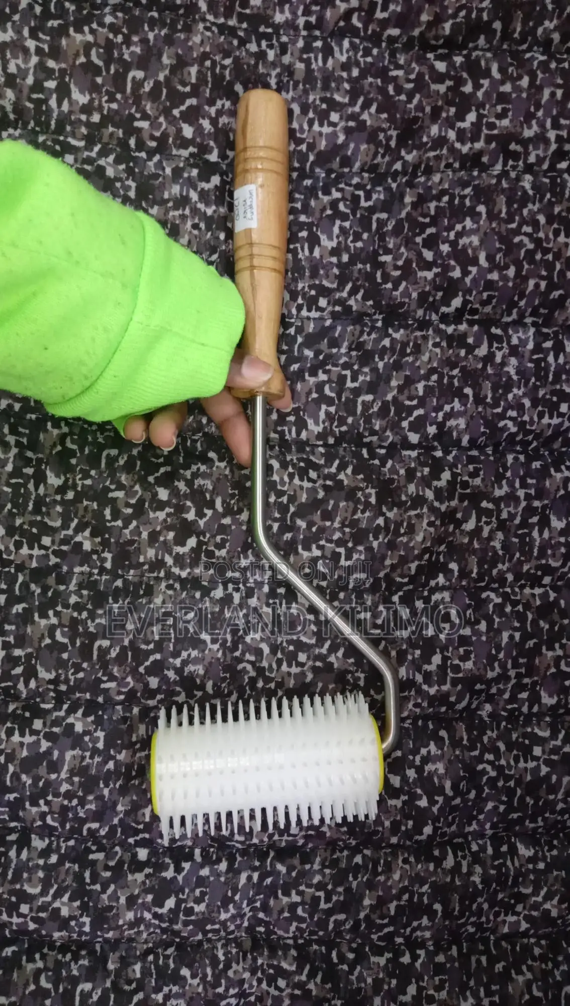 Uncapping Needle Roller for Beekeeping