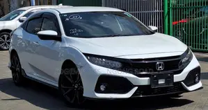 Honda Civic 2019 Pearl