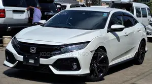 Honda Civic 2019 Pearl