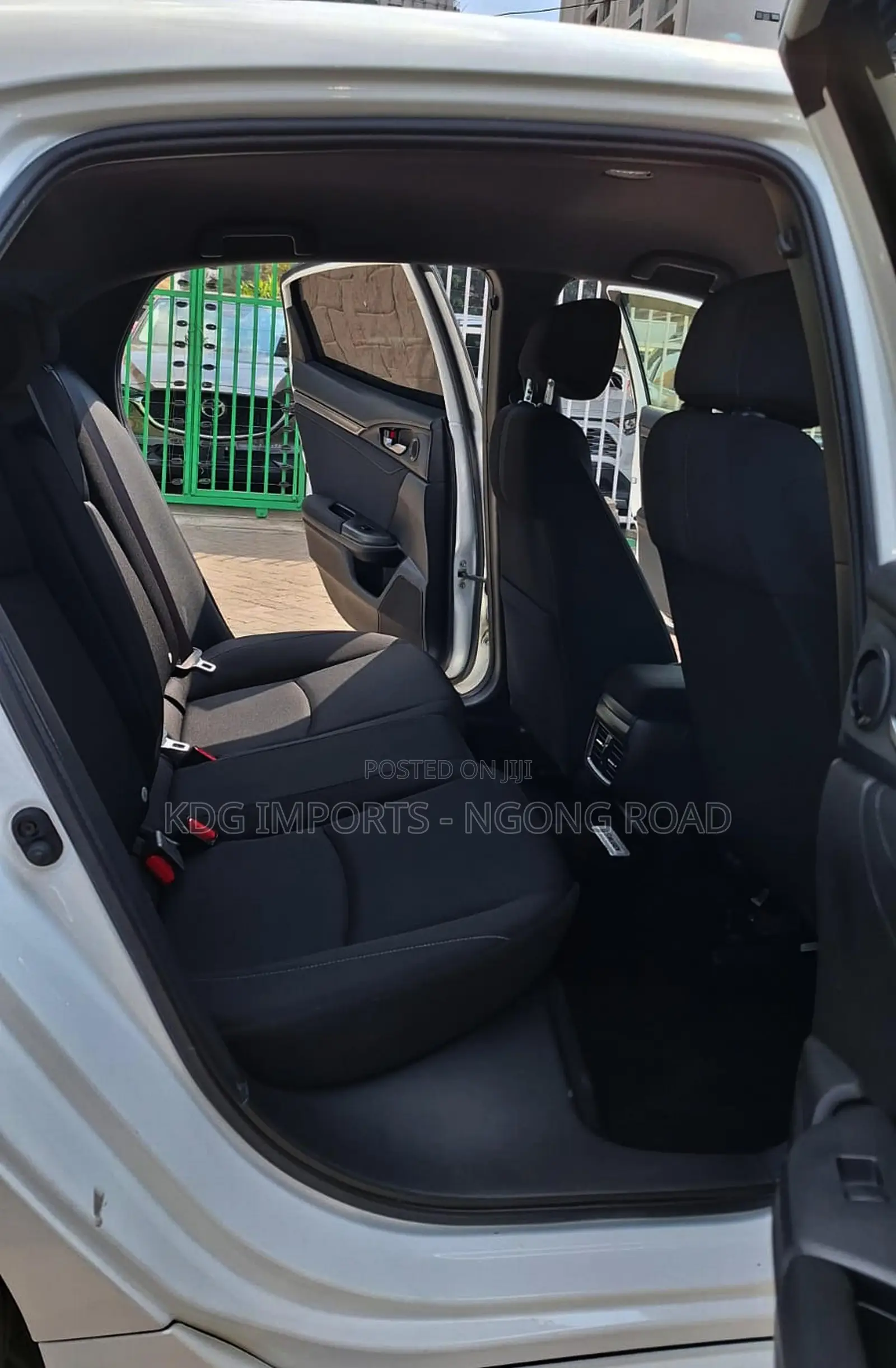 Honda Civic 2019 Pearl