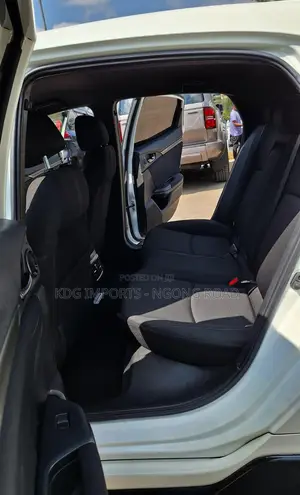 Honda Civic 2019 Pearl