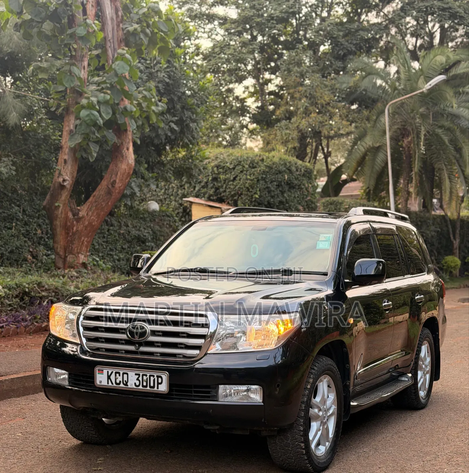 Toyota Land Cruiser Prado 2011