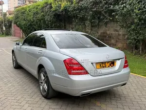 Mercedes-Benz S-Class S 350 BlueTEC (W221) 2011 Silver