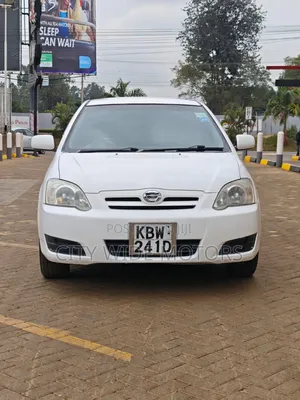 Toyota Corolla RunX 2006 White