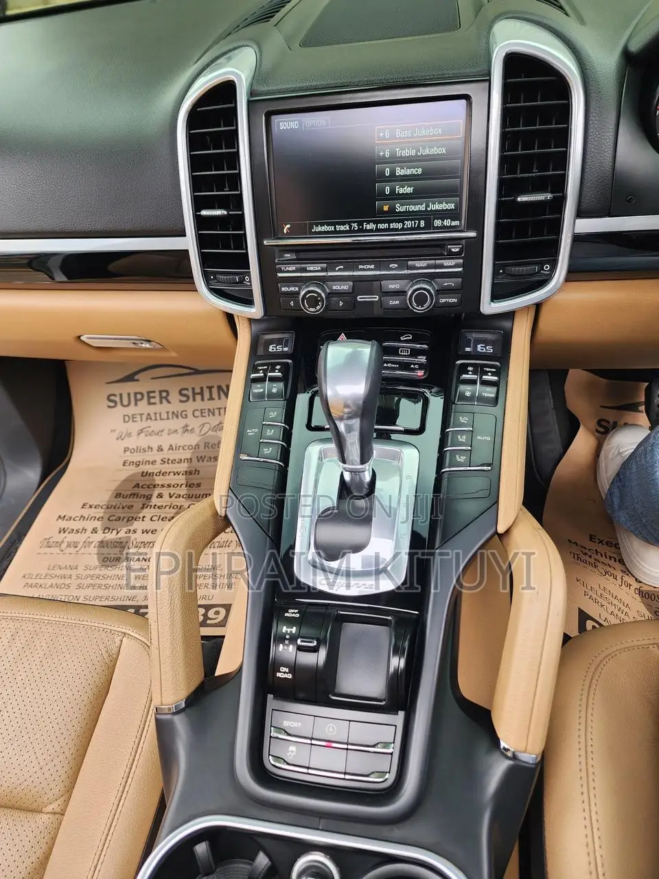 Porsche Cayenne 2014 White