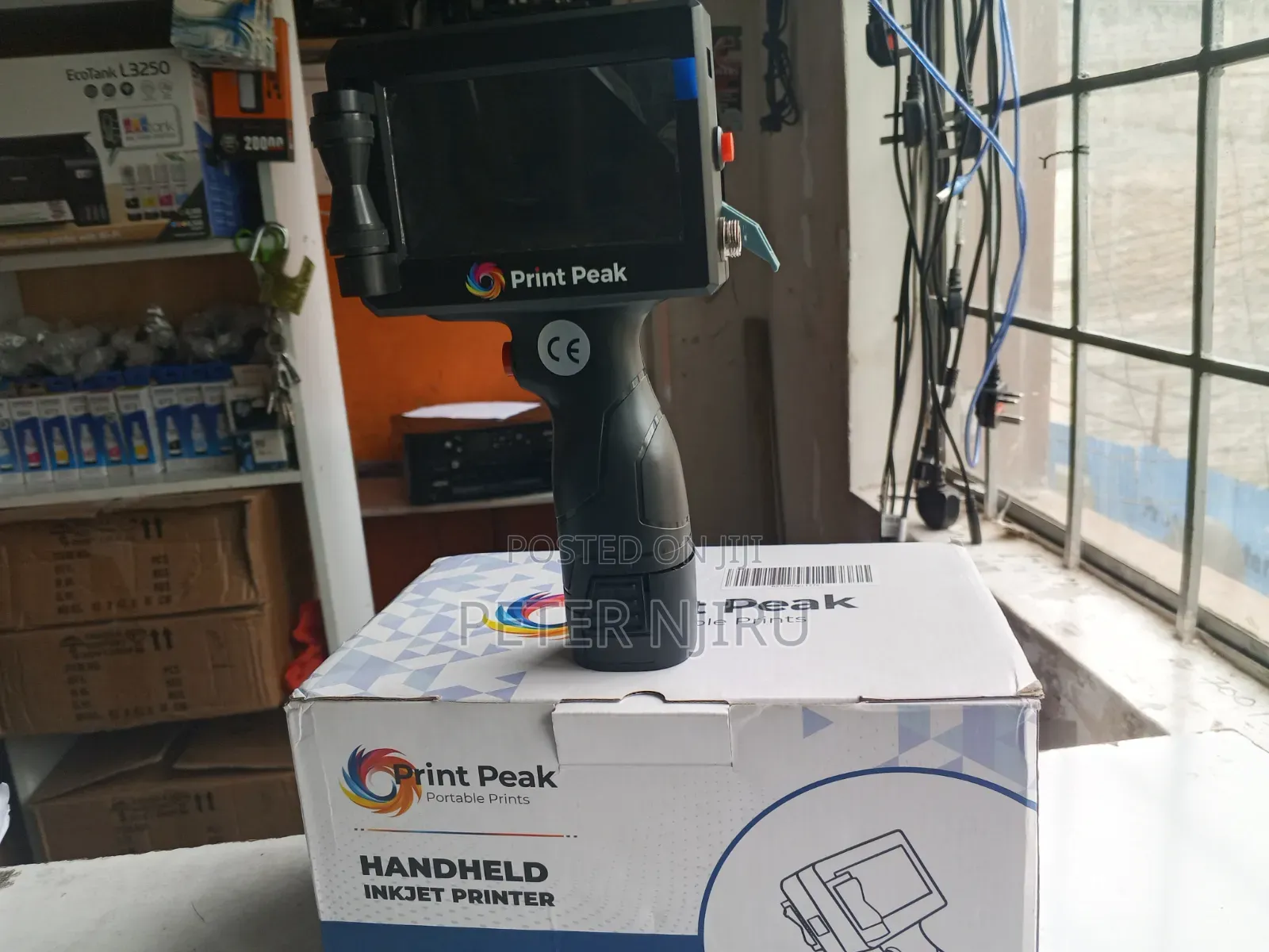 Print Peak Handheld Inkjet Printer for Multi-Surface Printing