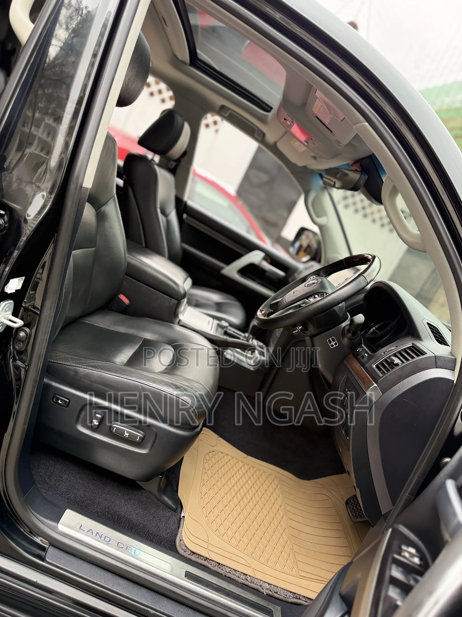 Toyota Land Cruiser 2016 Black