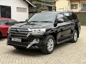 Toyota Land Cruiser 2016 Black