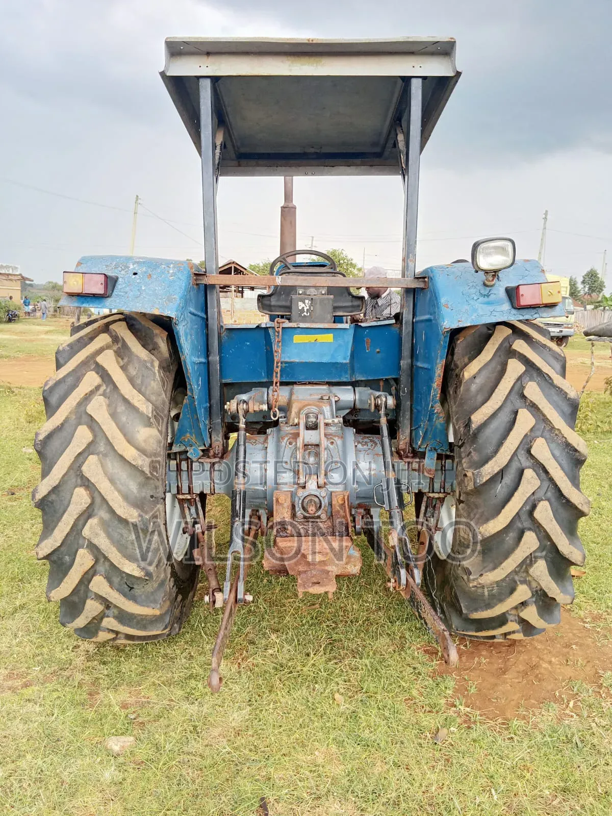 Tractor Newholland 6640 Four Wheel
