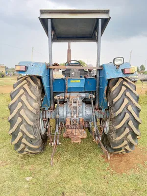 Tractor Newholland 6640 Four Wheel