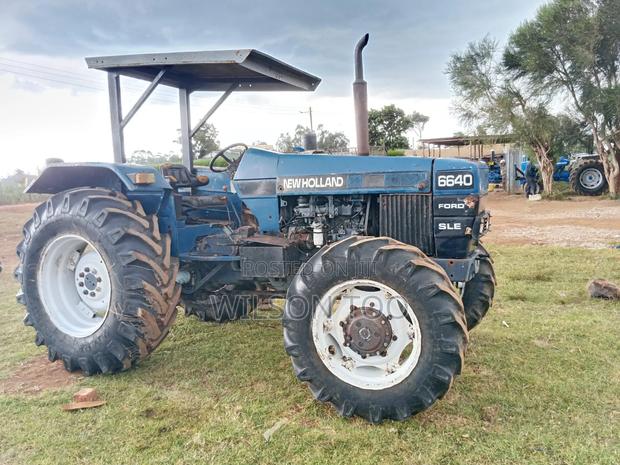 Tractor Newholland 6640 Four Wheel - thumbnail 6