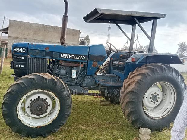 Tractor Newholland 6640 Four Wheel - thumbnail 7
