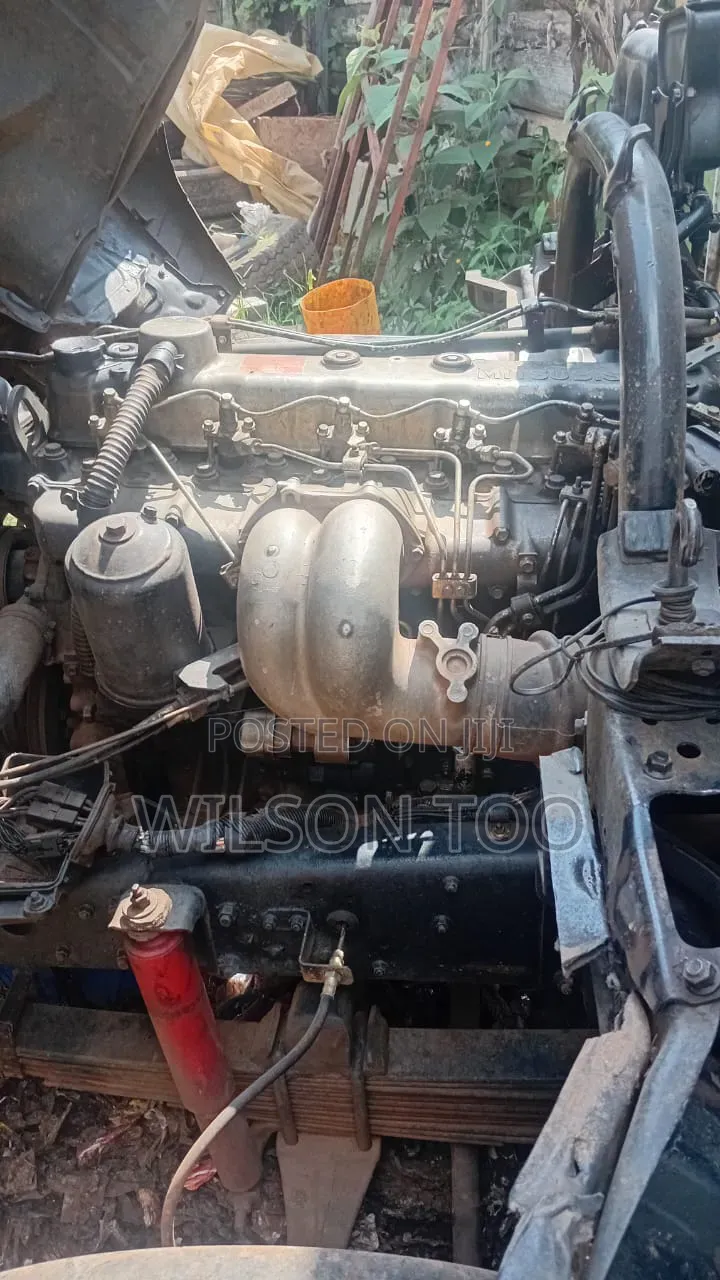 Mitsubishi Fh 215 KBF Open Bedy