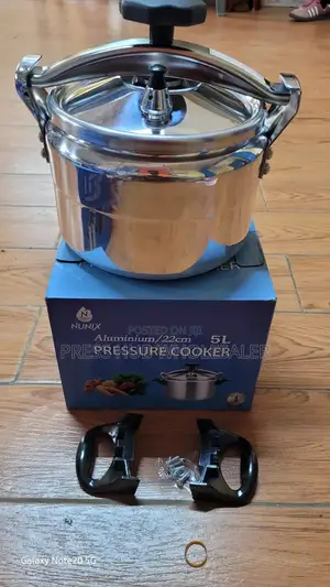 Nunix 5l Aluminium Pressure Cooker.""