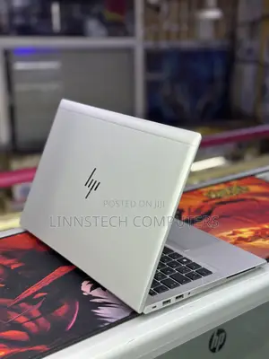 Laptop HP EliteBook 845 G8 8GB AMD Ryzen 5 SSD 256GB
