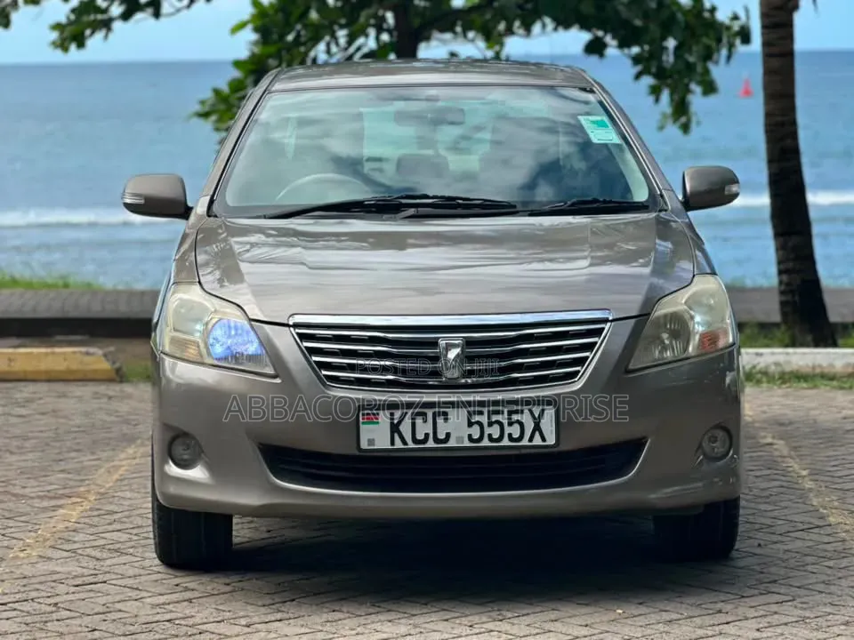 Toyota Premio 2014