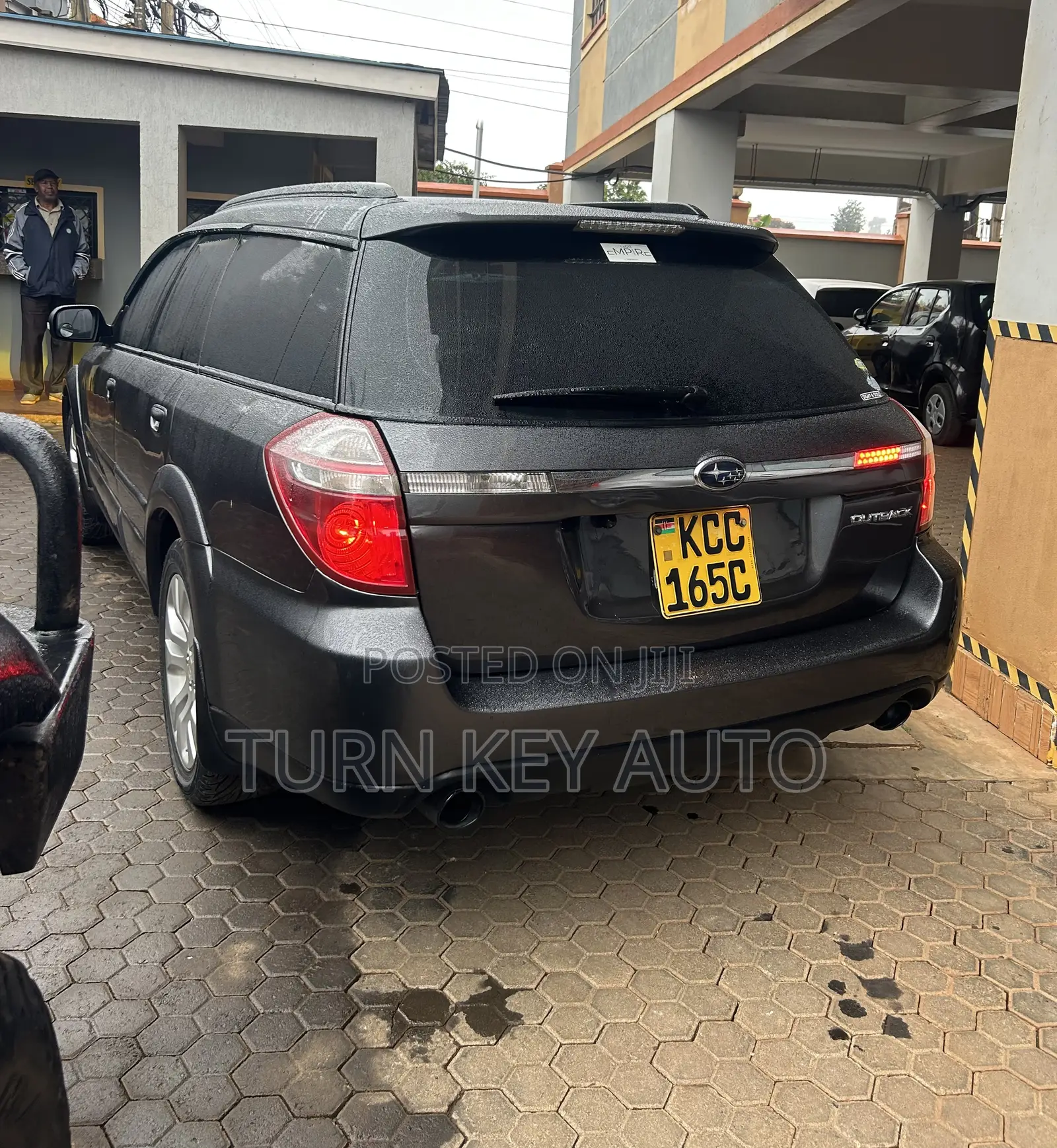 Subaru Outback 2.5i Wagon 2007 Gray