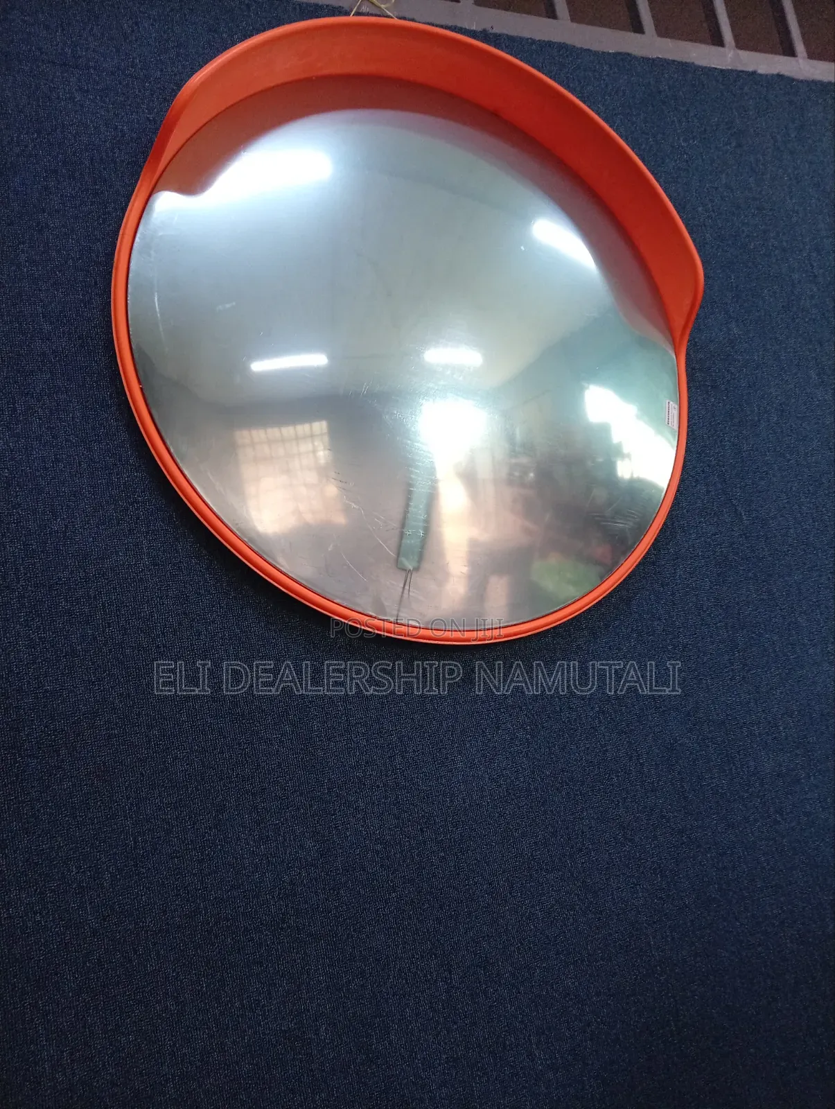 Safety Convex Mirror For Warehouses, Schools & Hospitals