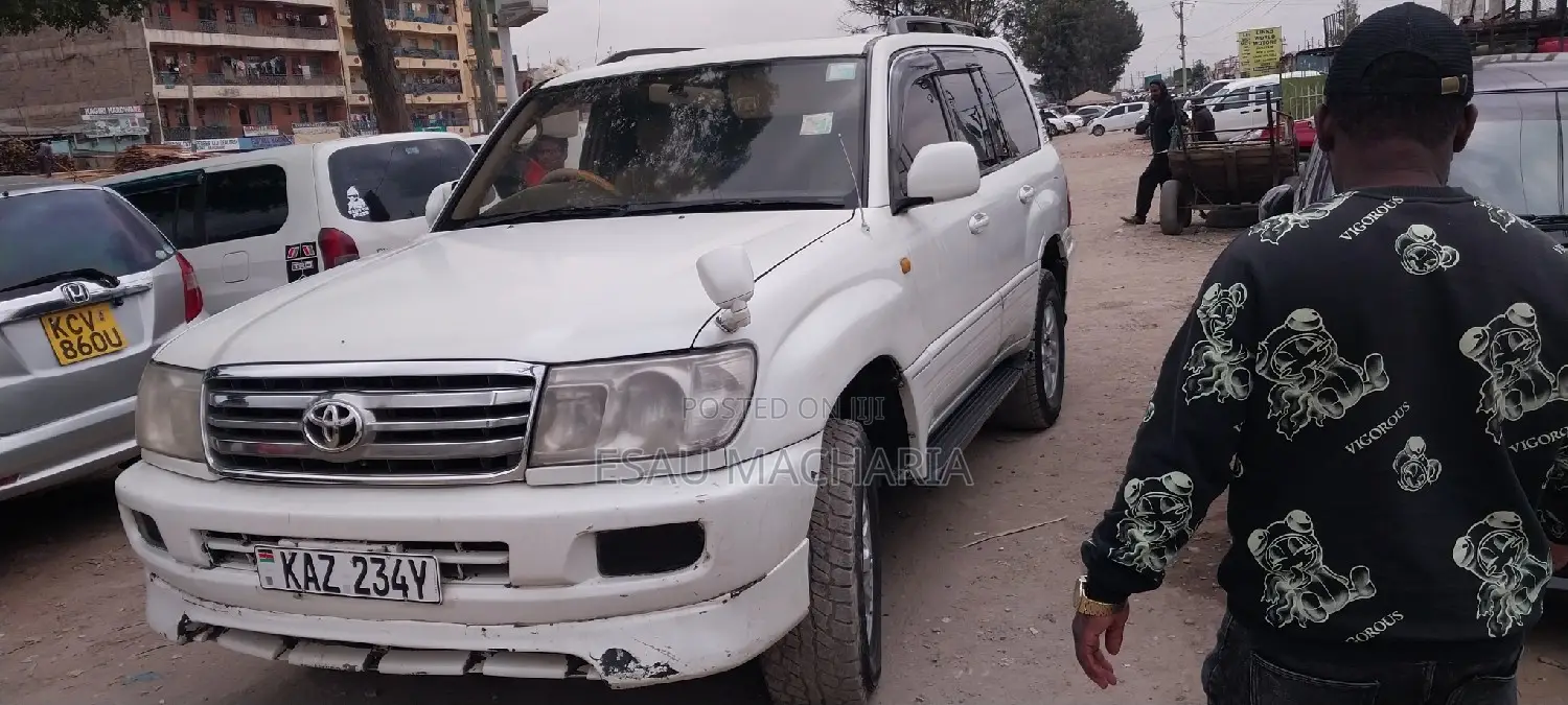 Toyota Land Cruiser 79 Series 2024 White