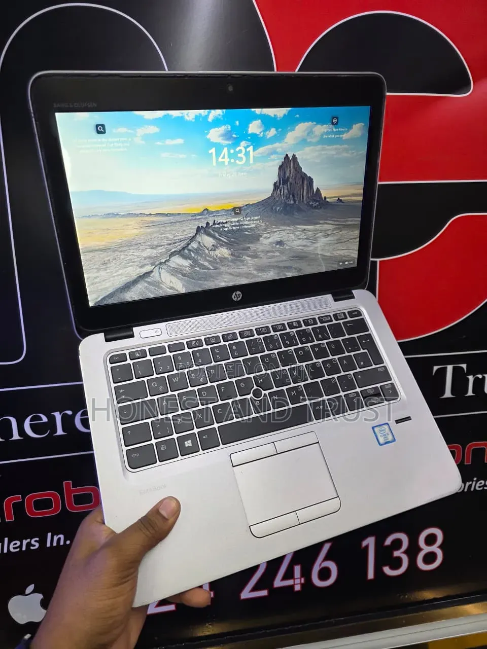 New Laptop HP EliteBook 840 G3 8GB Intel Core i5 SSD 256GB