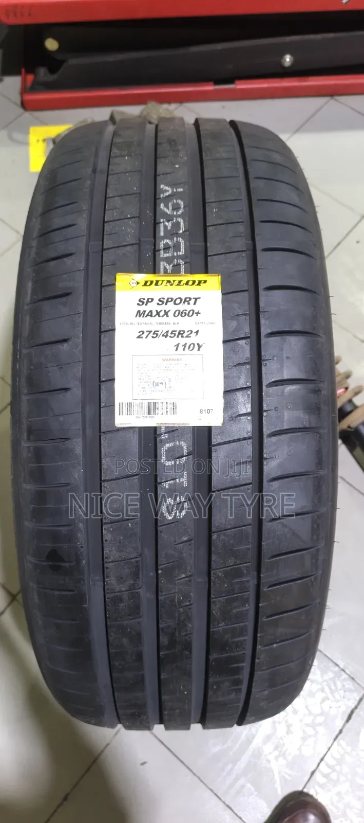 275/45r21 Dunlop