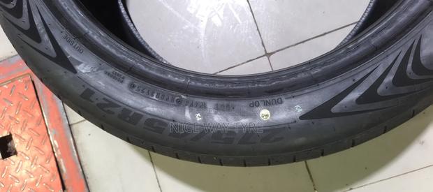 275/45r21 Dunlop - thumbnail 3