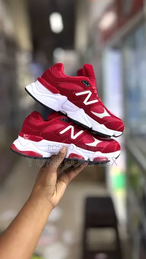 Quality Original Unisex New Balance 9060 Sneakers Black Red Grey