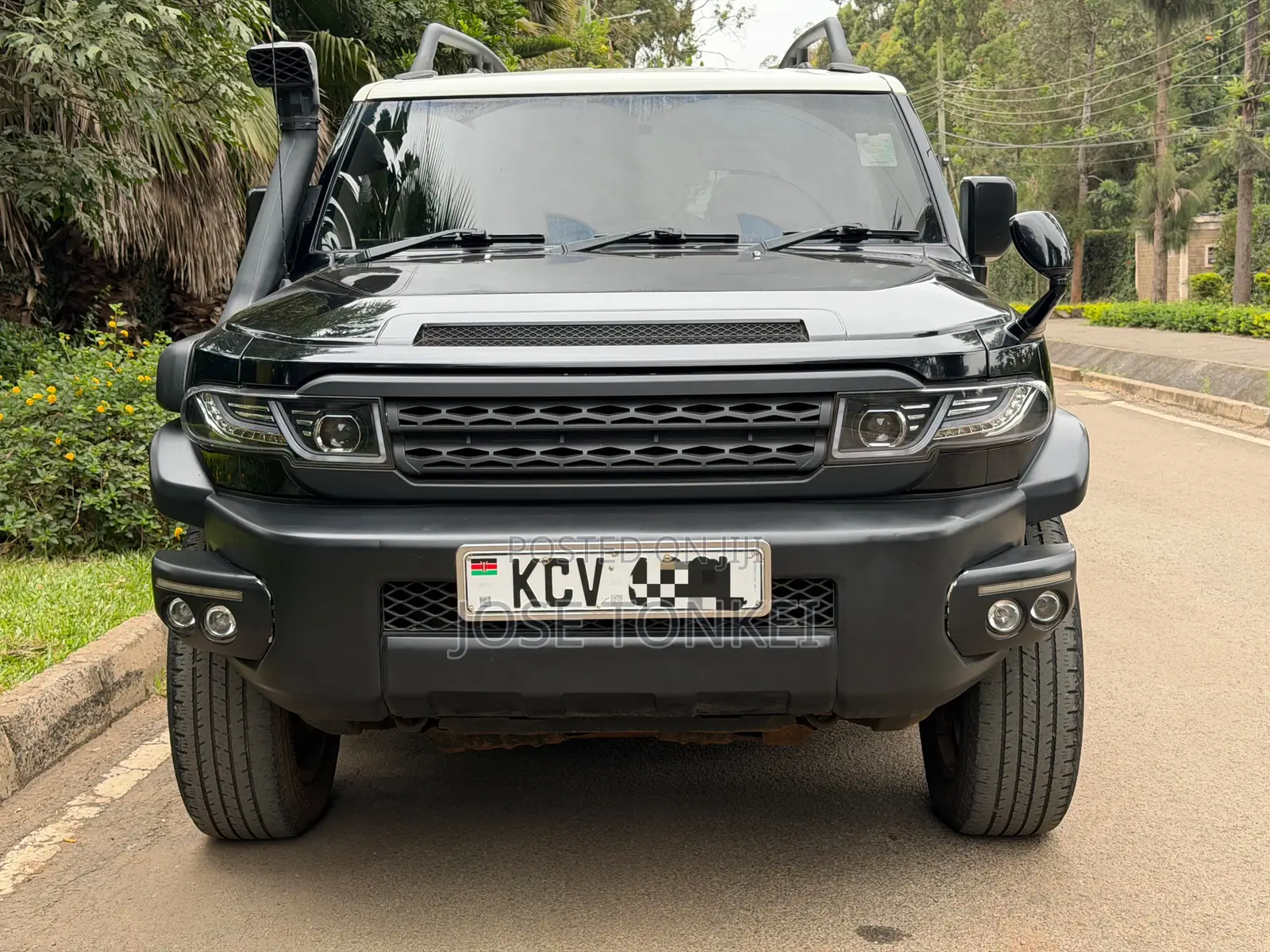 Toyota FJ Cruiser 4x4 Automatic 2012 Black
